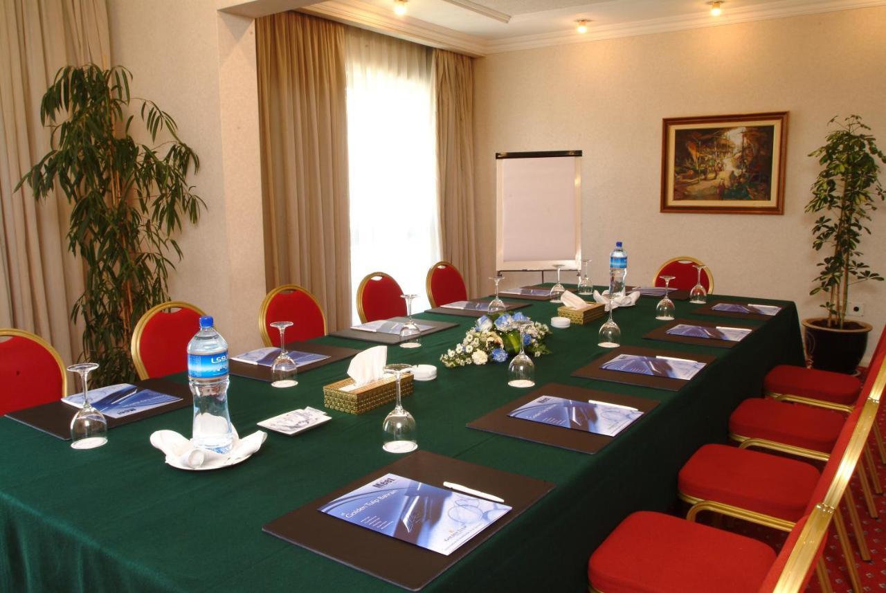 Golden Tulip Bahrain Hotel Манама Екстериор снимка